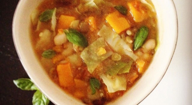 vegan pulses squash miso soup zuppa legumi zucca